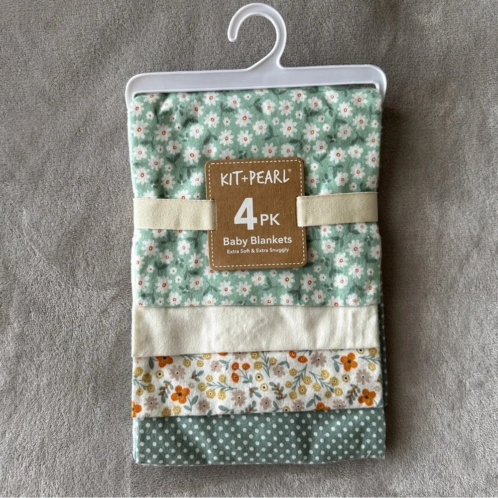 NWT/EUC 11pc Newborn Accessory Bundle: Blankets, Pacifiers, Snot Sucker